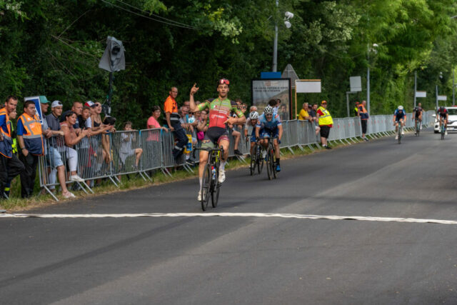 Arrivée course cycliste